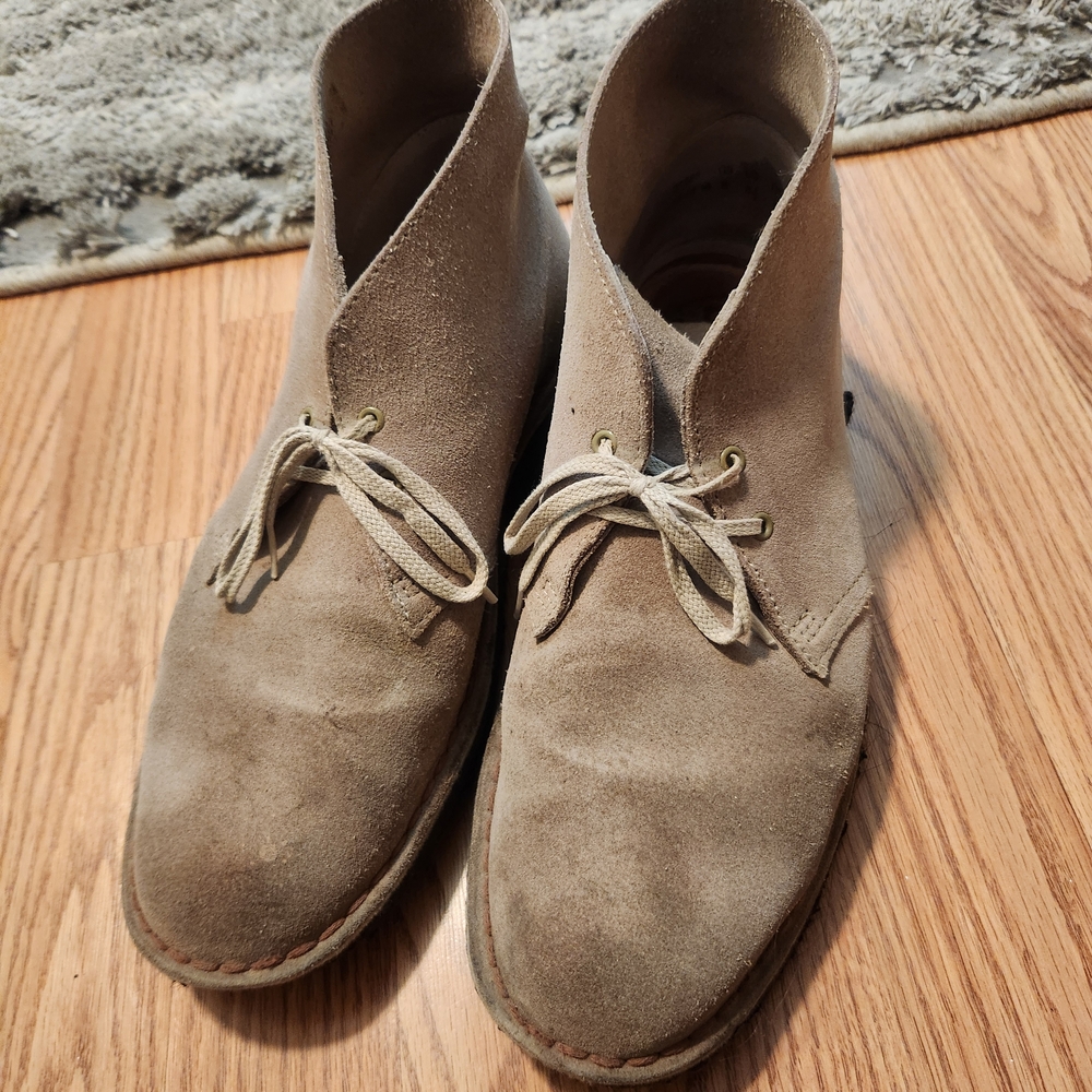 Clarks Men's Suede Desert Boots Sz 8.5